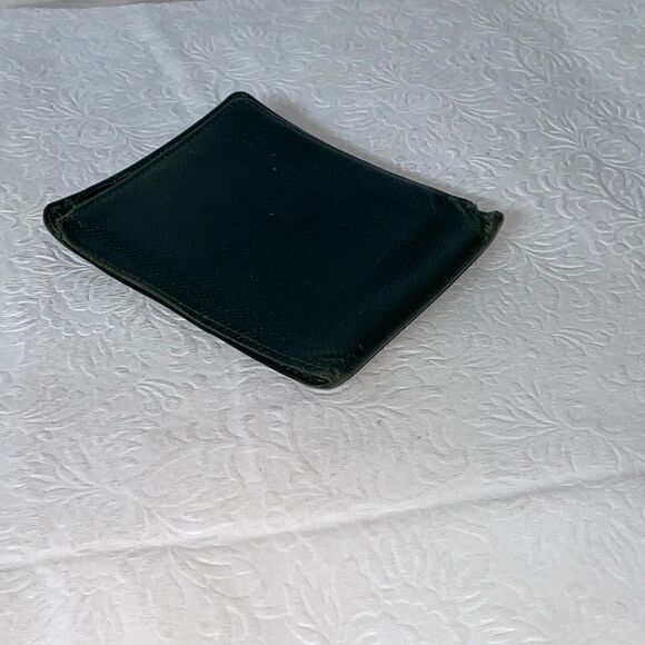 Authentic Men’s Louis Vuitton Green Leather Wallet - Picture 7 of 14